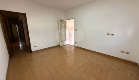 Casa à venda com 3 quartos no Centro, São Carlos, SP