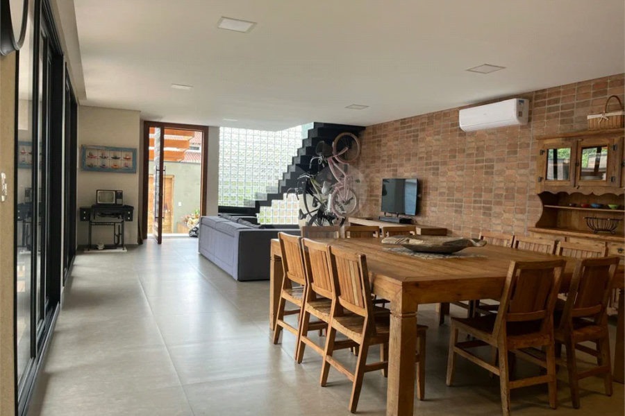 Casa à venda com 4 suítes em Boracéia, São Sebastião, SP
