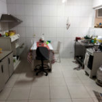 Vende Sobrado com 180m² - Vila Santa Catarina