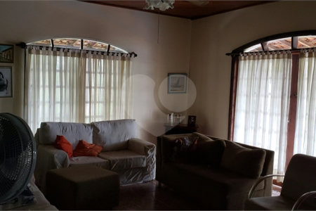 Sitio para venda.