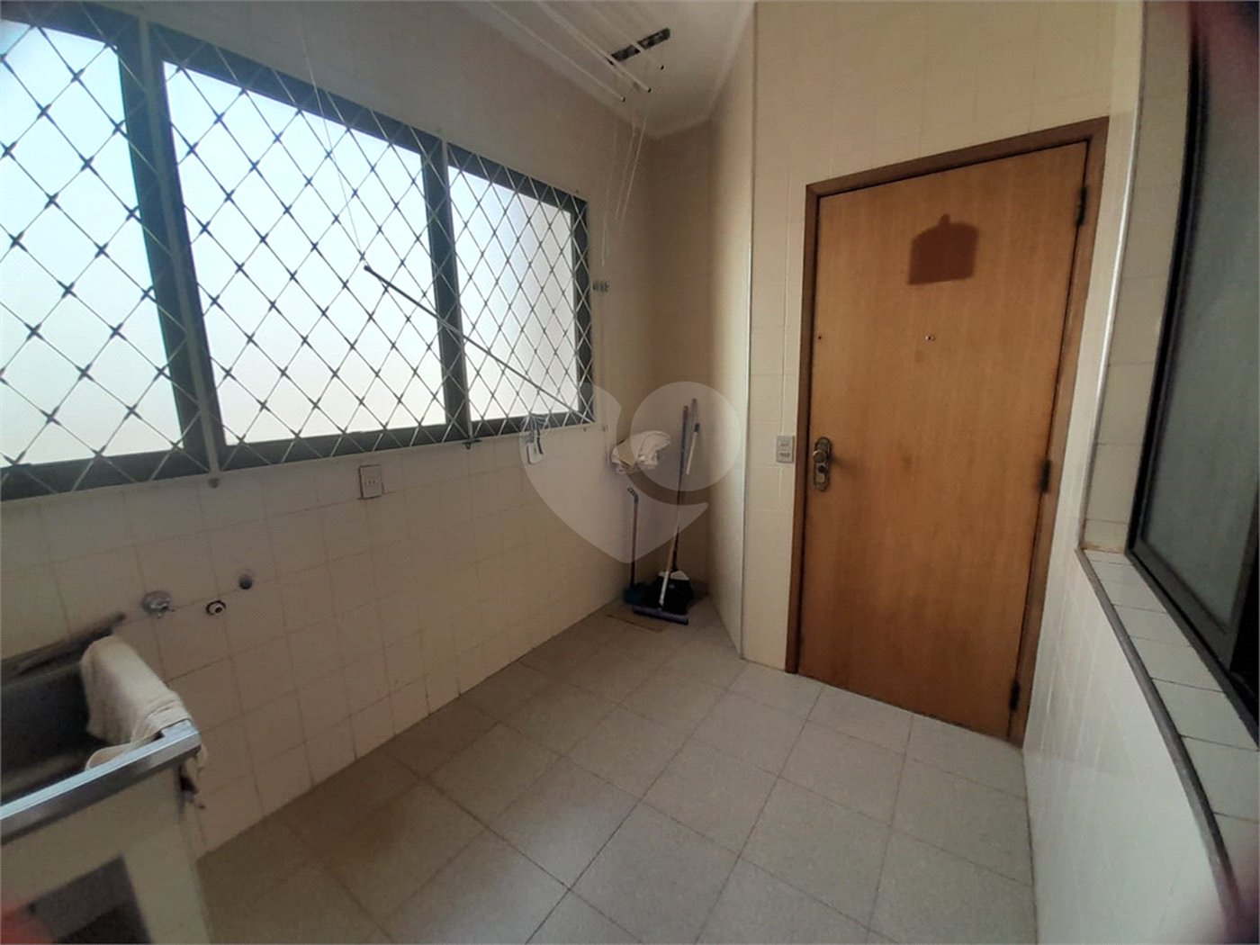 Apartamento à Venda no Edifício João Malagutti – 3 Dormitórios, 132m², Vista Maravilhosa!