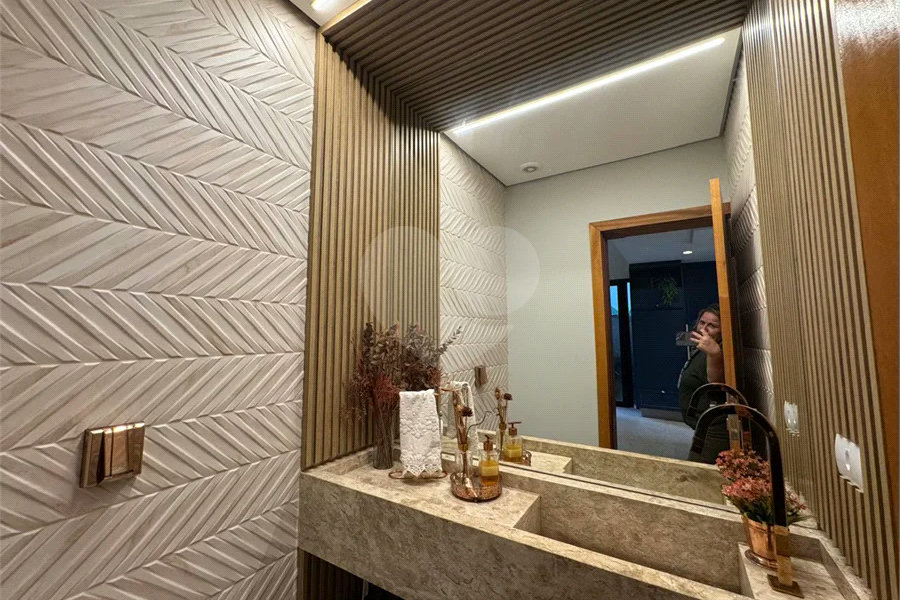 Casa à venda com 3 quartos, sendo 1 suíte,  no condomínio Parque Residencial Damha 2, Piracicaba - SP