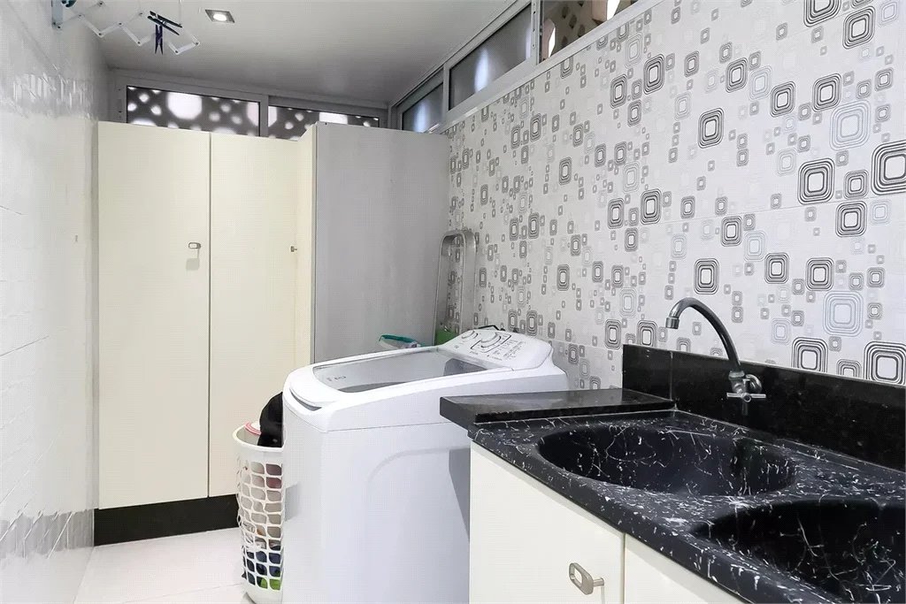 Apartamento à venda com 3 quartos, sendo 1 suíte, em Vila Sônia, São Paulo, SP