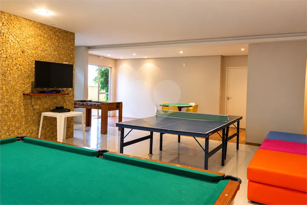 Cobertura de 260 m² em São Bernardo do Campo, com 4 dormitórios, 3 suítes, piscina privativa, espaço gourmet e vista livre. Viva esse privilégio! Agende sua visita e encante-se!