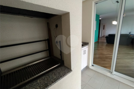 Apartamento de 145m2 com varanda gourmet 3 dormitórios e 2 vagas à venda na Chácara Klabin