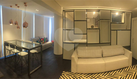 Apartamento à venda com 1 suíte em Vila Nova Conceição, São Paulo, SP