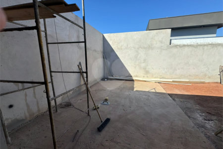 Casa á venda, com 03 Dormitórios, sendo 1 suíte, no Condomínio Recanto do Sábia em São Carlos-SP