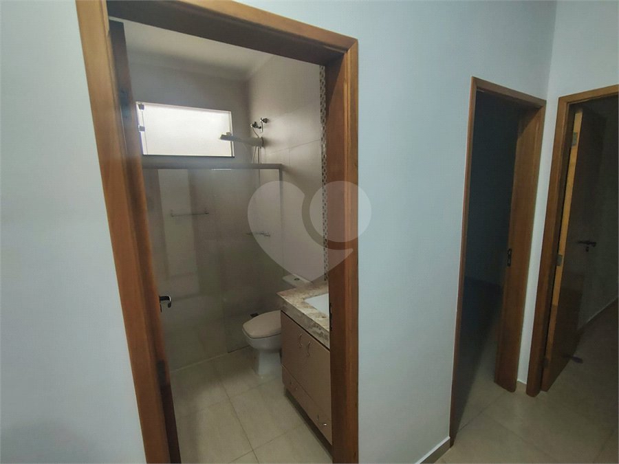 Casa à venda com 3 quartos, sendo 1 suíte,  no condomínio Bosque São Carlos, São Carlos - SP