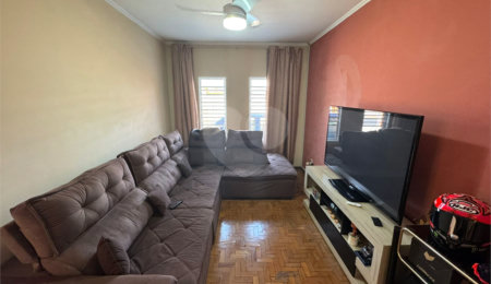 Casa à venda com 2 quartos em Vila Brasília, São Carlos, SP