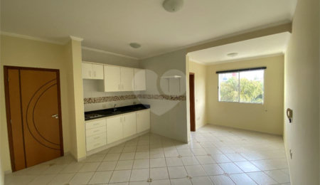 Apartamento à venda com 1 suíte em Jardim Lutfalla, São Carlos, SP