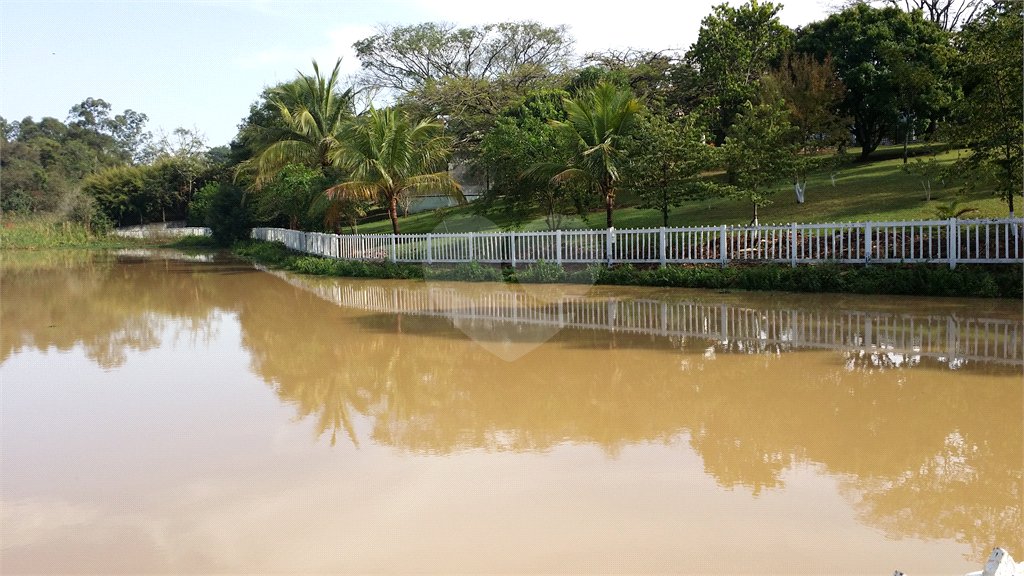 Linda casa para venda em Indaiatuba/SP com pomar.