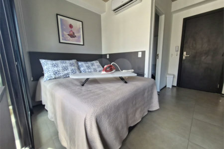 Apartamento com 18 m², 1 quarto, à venda na Bela Vista
