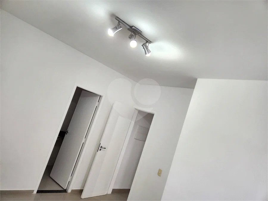 Apartamento para alugar com 2 quartos, sendo 1 suíte,  em Villa DI Cesar, Mogi das Cruzes, SP