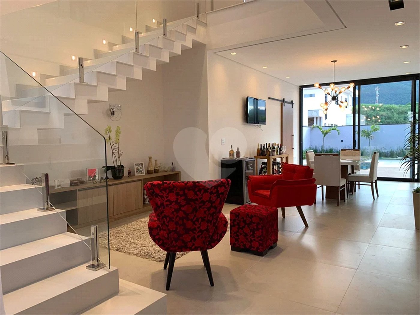 Casa à venda com 4 suítes no condomínio Brisas Jundiaí, Jundiaí - SP