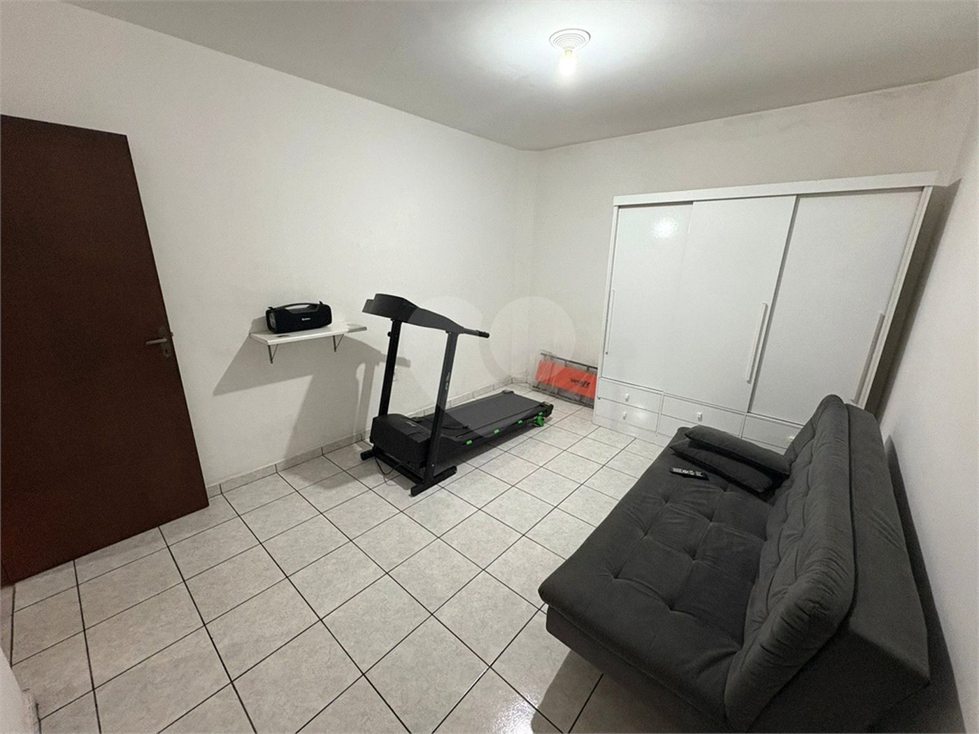 Oportunidade Casa Terrea e Ampla com 173 m² e Quintal e Área Gourmet JARDIM ARICANDUVA