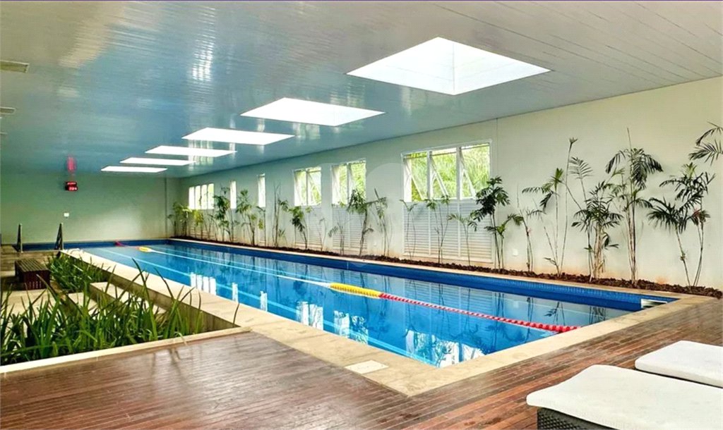 Apartamento porteira fechada com vista para a Ponte Estaiada no Campo Belo