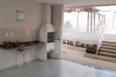 Apartamento no Condomínio Residencial Parque dos Manacás