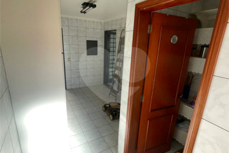 Excelente casa no Parque Santa Marta.
