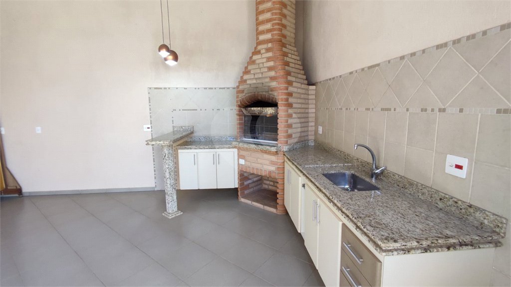 Casa à Venda de 5 dormitórios em São Carlos, no Residencial Eldorado