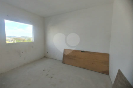 Apartamento 2 dormitórios com 1 vaga de garagem, excelente localização, programa MCMV, pagto parcelado