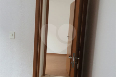 Apartamento a venda no condomínio Mont Everest