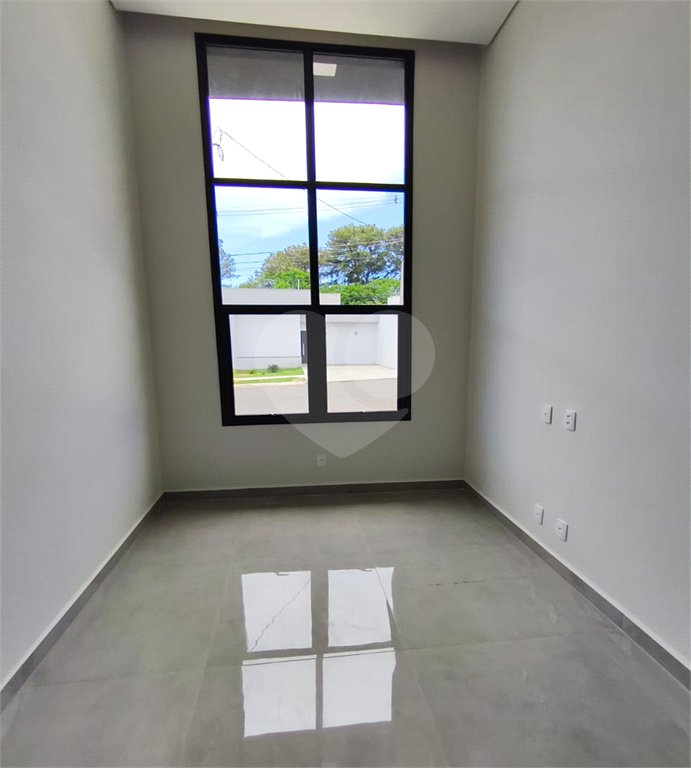 Casa 3 dormitórios 1 suíte, condomínio Faixa Azul.