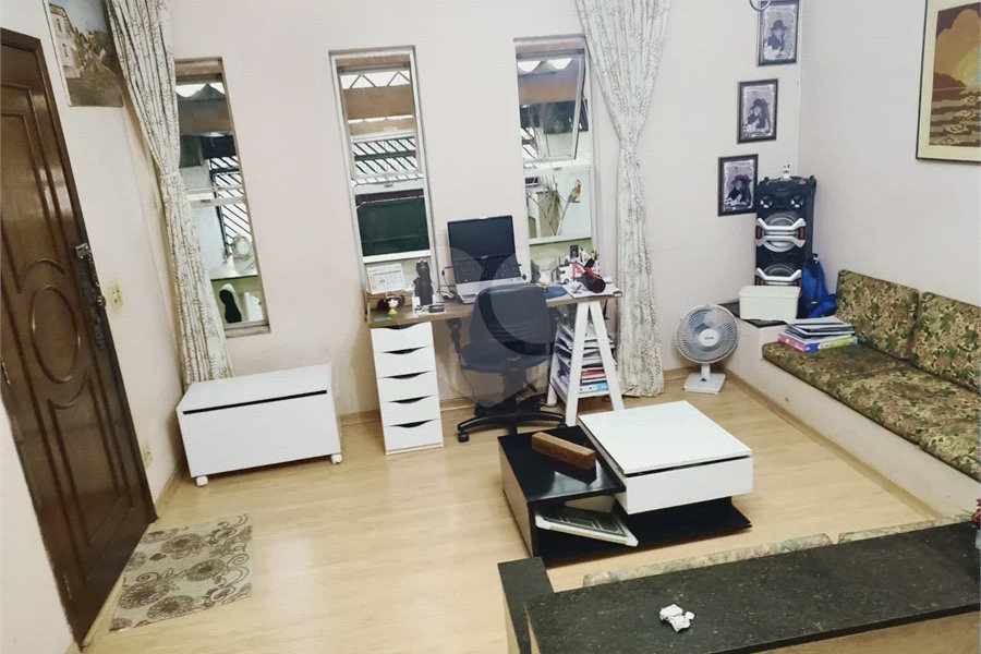 Sobrado de 3 Dormitórios na região da Vila Santa Catarina!!!