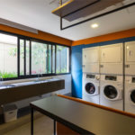Apartamento a venda com 1 dormitório, sala com varanda e próximo ao metrô Vila Madalena.