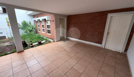Casa para alugar com 3 quartos, sendo 1 suíte,  em Cidade Alta, Piracicaba, SP