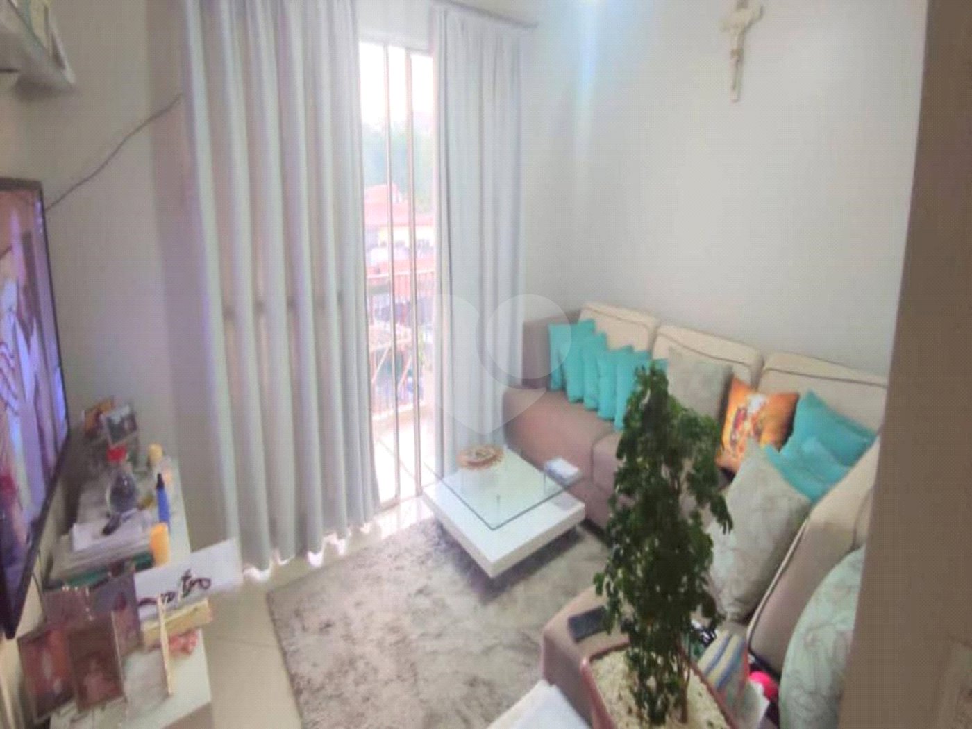 Apartamento à venda com 2 quartos, sendo 1 suíte,  em Jardim Itacolomi, São Paulo, SP