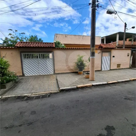 EXCELENTE CASA LINEAR LOCALIZADA EM CAMPO GRANDE, PRÓXIMO AO PARK SHOPPING.