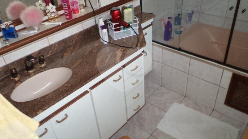 Casa térrea com 3 quartos em bolsão residencial City Campo Grande em São Paulo - SP