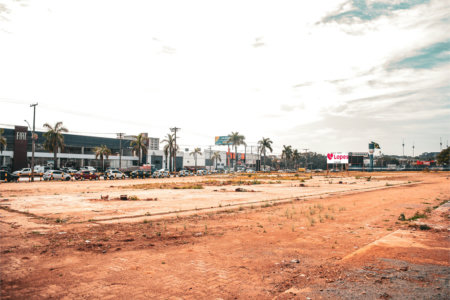 Terrenos Estratégicos – Avenida Getúlio Vargas | 9.262,02 m² (Potencial: 11.437,80 m²)