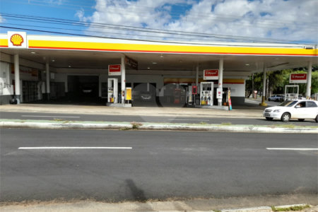 Galpão Comercial à Venda – Localização Estratégica na Avenida São Carlos