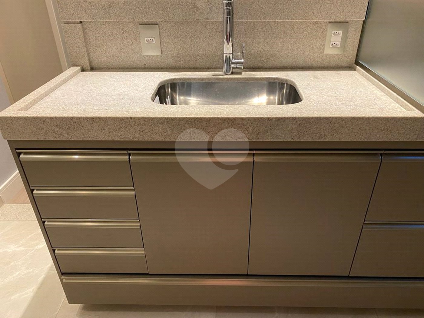 Apartamento a venda no Monte Logan