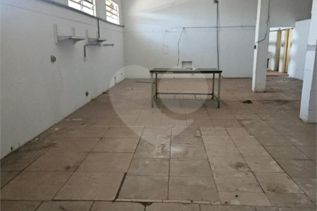 Salão Comercial 238m² Jardim São João Batista