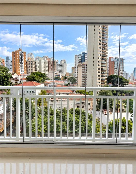 Apartamento de 84 m² no Centro de São Bernardo do Campo, com 2 dormitórios + 1 reversível, varanda gourmet com churrasqueira e lazer completo de clube.