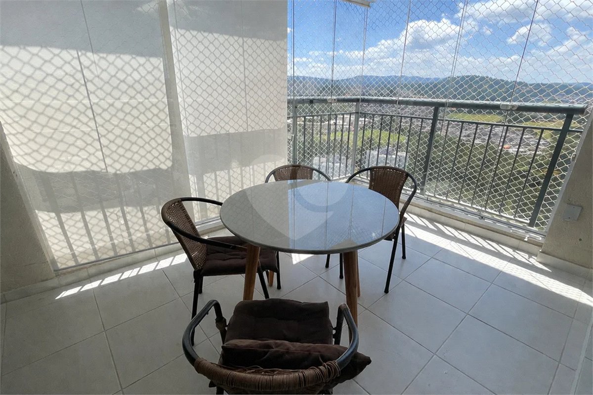Apartamento no Cidade Maia Guarulhos – 2 Dormitórios, Suíte, Varanda Gourmet, 57m²