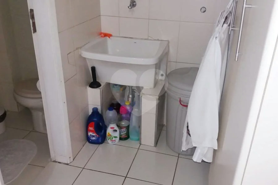 Sobrado de 105m2 à venda com 3 dormitórios na Vila Santa Catarina
