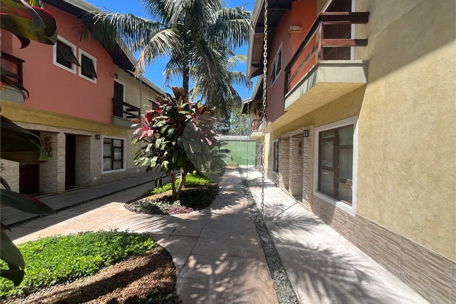 Casa à venda com 2 quartos, sendo 1 suíte, em Morada da Praia, Bertioga, SP