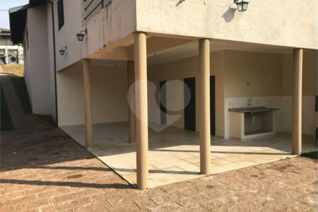 Casa assobradada à venda no Jardim Panorama – Vinhedo/SP