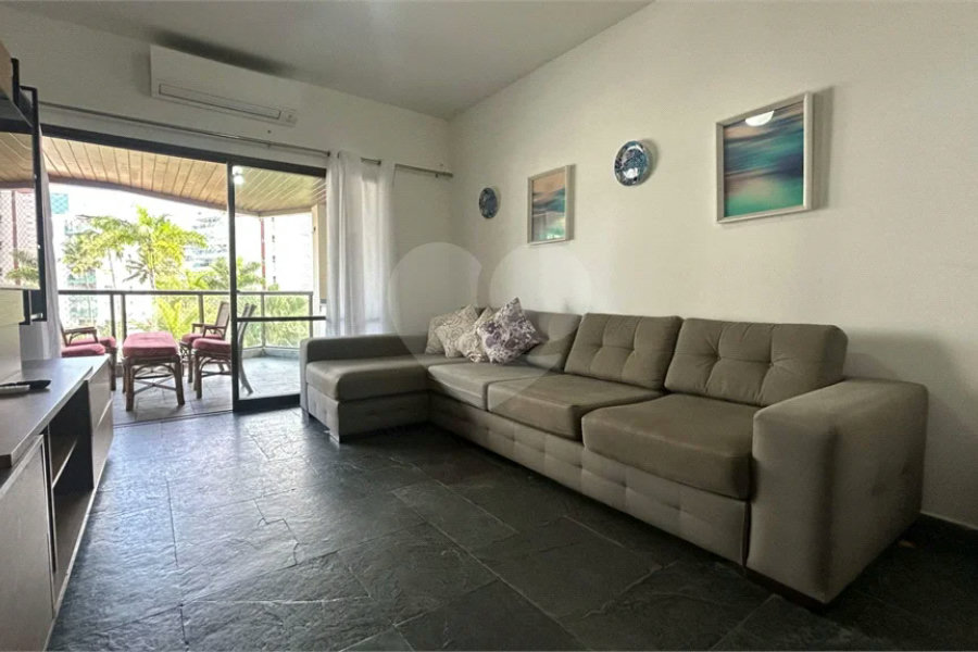 Apartamento à venda com 3 quartos, sendo 1 suíte, em Riviera de São Lourenço, Bertioga, SP