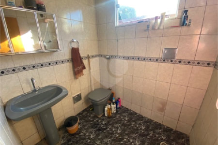 Casa térrea de 3 dormitórios