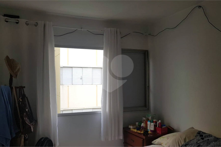 Apto 69 mt - 02 dormitorios - Sala - Cozinha 02 wcs -