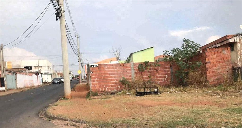 Terreno com 150,00 m² .