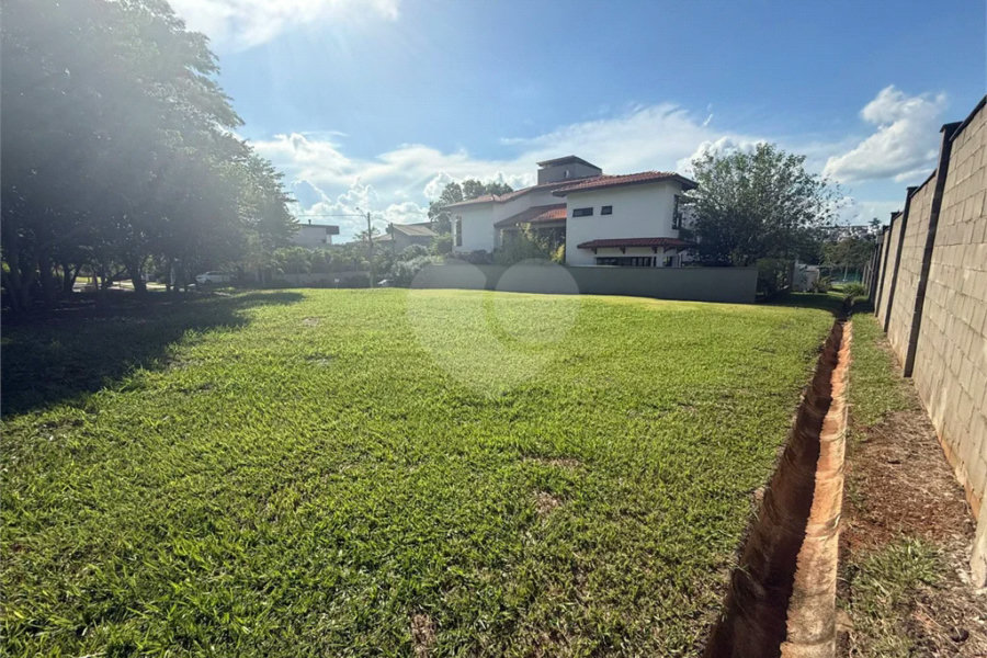 Terreno a venda no condomínio Villa DAquila, Santa Rosa, Piracicaba.