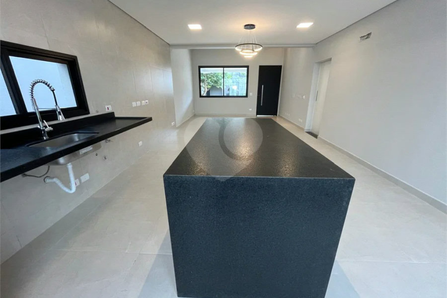 Excelente Casa Plana no Condomínio Bela Vista