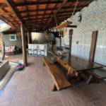 Casa à Venda no Santa Marta com 3 Suítes e Piscina