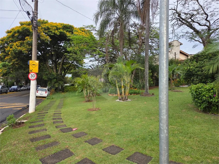 Área nobre COMERCIAL no entorno do centro de Atibaia.