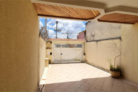 Excelente Sobrado à venda no Ipiranga c/ 220m2 - 4 Suítes/2 Vagas - 600 m. metrô Sacomã